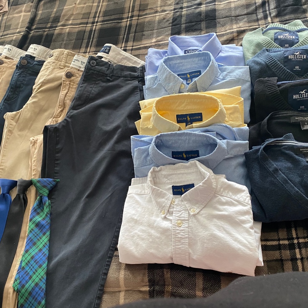 Oxford shirts & khaki pant set